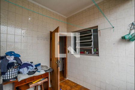 Casa à venda com 256m², 4 quartos e 1 vagaÁrea de Serviço