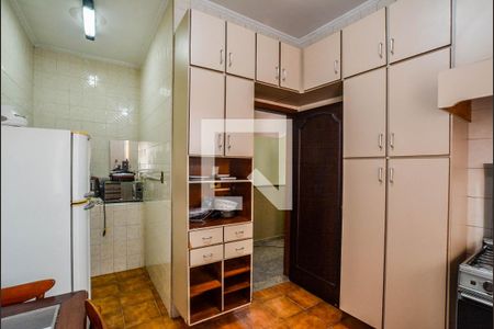 Casa à venda com 256m², 4 quartos e 1 vagaCozinha