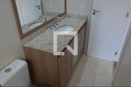 Apartamento à venda com 110m², 3 quartos e 2 vagas Apartamento à venda com 110m², 3 quartos e 2 vagasBanheiro da Suíte 2