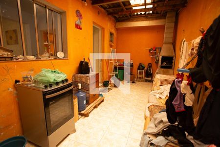 Casa à venda com 220m², 3 quartos e 2 vagas Casa à venda com 220m², 3 quartos e 2 vagasÁREA DE SERVIÇO