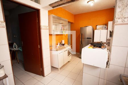 Casa à venda com 220m², 3 quartos e 2 vagas Casa à venda com 220m², 3 quartos e 2 vagasCOZINHA