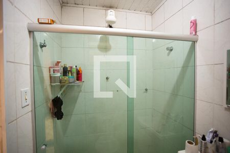 Casa à venda com 220m², 3 quartos e 2 vagas Casa à venda com 220m², 3 quartos e 2 vagasBANHEIRO