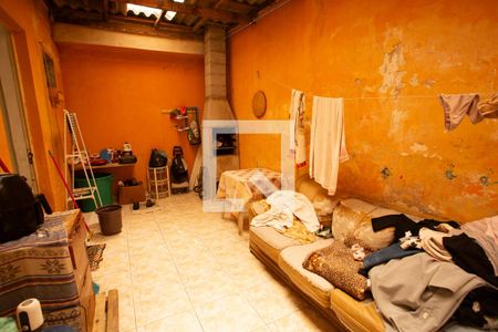 Casa à venda com 220m², 3 quartos e 2 vagas Casa à venda com 220m², 3 quartos e 2 vagasÁREA DE SERVIÇO