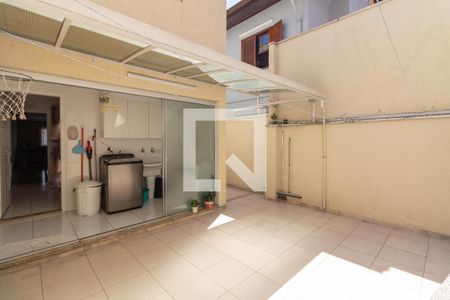 Casa para alugar com 150m², 3 quartos e 3 vagas Casa para alugar com 150m², 3 quartos e 3 vagasQuintal
