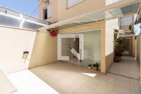 Casa para alugar com 150m², 3 quartos e 3 vagas Casa para alugar com 150m², 3 quartos e 3 vagasQuintal