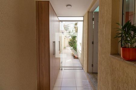 Casa para alugar com 150m², 3 quartos e 3 vagas Casa para alugar com 150m², 3 quartos e 3 vagasÁrea Externa