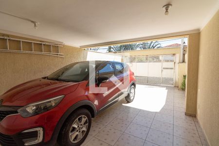 Casa para alugar com 150m², 3 quartos e 3 vagas Casa para alugar com 150m², 3 quartos e 3 vagasGaragem