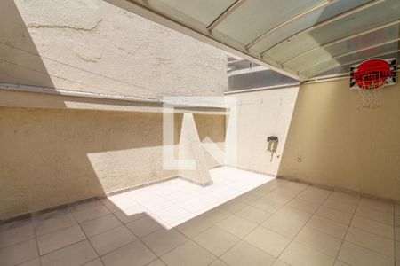 Casa para alugar com 150m², 3 quartos e 3 vagas Casa para alugar com 150m², 3 quartos e 3 vagasQuintal