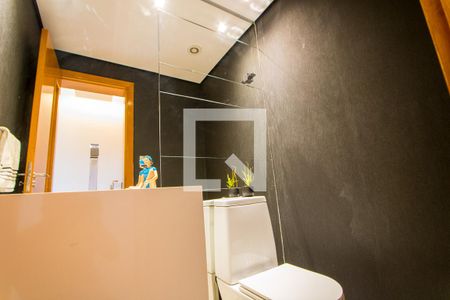 Apartamento à venda com 232m², 4 quartos e 4 vagasLavabo