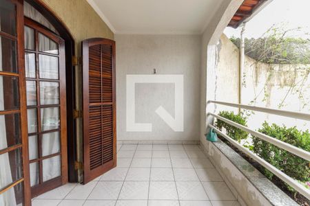 Casa à venda com 205m², 3 quartos e 3 vagas Casa à venda com 205m², 3 quartos e 3 vagasVaranda do Quarto 2