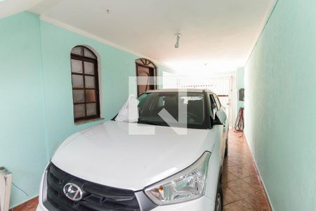 Casa à venda com 205m², 3 quartos e 3 vagas Casa à venda com 205m², 3 quartos e 3 vagasGaragem