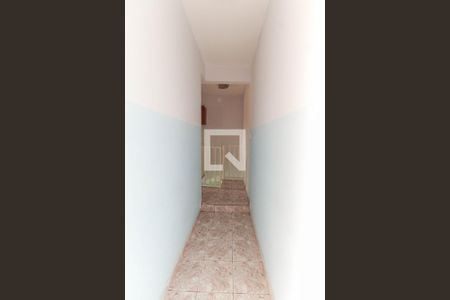 Casa à venda com 205m², 3 quartos e 3 vagas Casa à venda com 205m², 3 quartos e 3 vagasCorredor