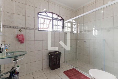 Casa à venda com 205m², 3 quartos e 3 vagas Casa à venda com 205m², 3 quartos e 3 vagasBanheiro 1