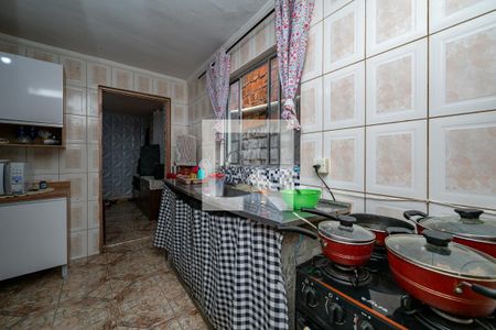 Casa à venda com 317m², 5 quartos e 3 vagasCozinha 2