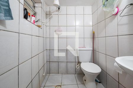 Casa à venda com 317m², 5 quartos e 3 vagasBanheiro 1