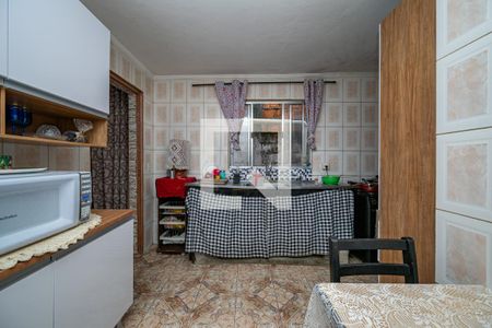 Casa à venda com 317m², 5 quartos e 3 vagasCozinha 2