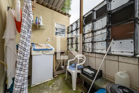 Casa à venda com 317m², 5 quartos e 3 vagasÁrea de Serviço 2