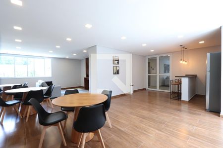 Apartamento para alugar com 27m², 1 quarto e sem vagaÁrea comum - Salão de festas