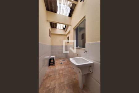 Casa para alugar com 50m², 1 quarto e sem vagaÁrea de Serviço