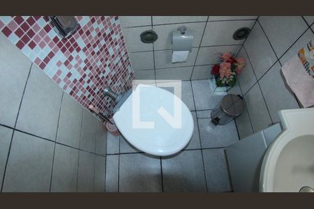 Casa à venda com 72m², 2 quartos e 1 vagaLavabo