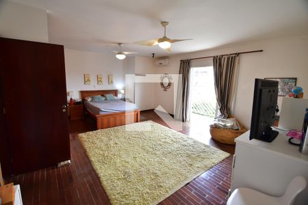 Casa à venda com 302m², 4 quartos e 4 vagasQuarto 3 - Suíte