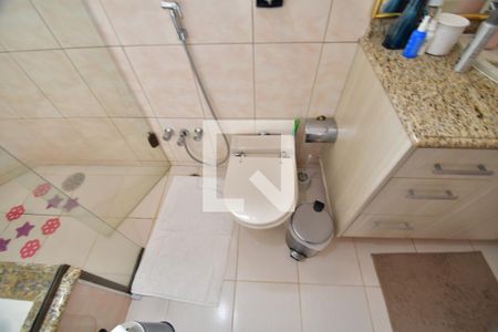 Casa à venda com 302m², 4 quartos e 4 vagasBanheiro 1