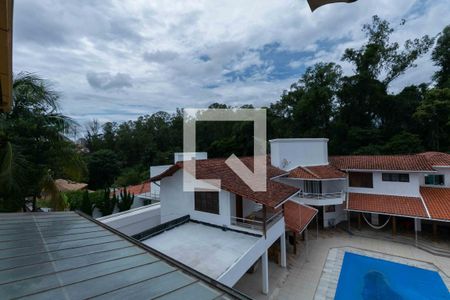 Casa de condomínio à venda com 800m², 5 quartos e 6 vagas Casa de condomínio à venda com 800m², 5 quartos e 6 vagasVista Suite 3