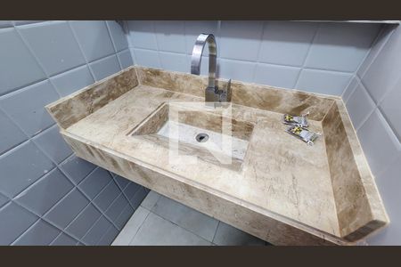 Apartamento para alugar com 45m², 1 quarto e sem vagaBanheiro - torneira