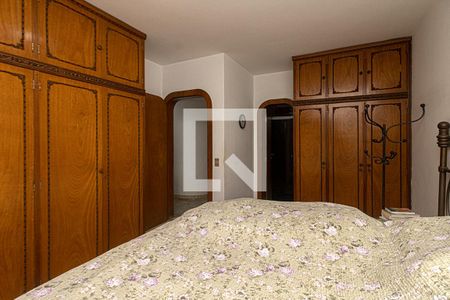 Apartamento para alugar com 335m², 3 quartos e 2 vagasSuíte