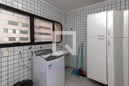 Apartamento para alugar com 335m², 3 quartos e 2 vagasÁrea de Serviço