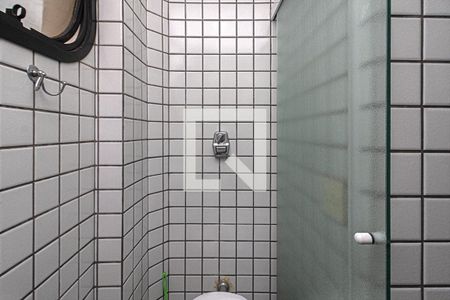 Apartamento para alugar com 335m², 3 quartos e 2 vagasBanheiro de Serviço