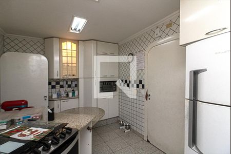 Apartamento para alugar com 335m², 3 quartos e 2 vagasCozinha