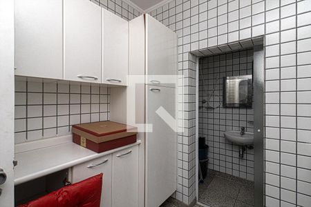 Apartamento para alugar com 335m², 3 quartos e 2 vagasQuarto de Serviço