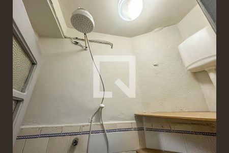 Apartamento para alugar com 82m², 2 quartos e sem vaga Apartamento para alugar com 82m², 2 quartos e sem vagaÁrea de Serviço banheiro