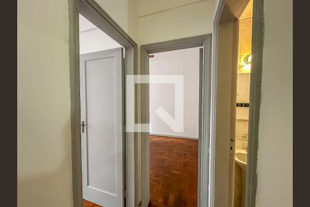 Corredor de apartamento para alugar com 2 quartos, 82m² em Botafogo, Rio de Janeiro