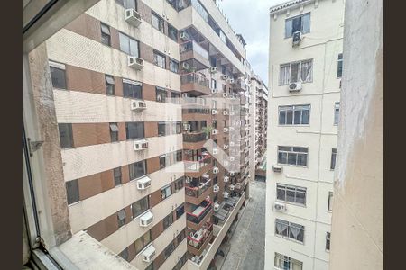Sala vista de apartamento para alugar com 2 quartos, 82m² em Botafogo, Rio de Janeiro