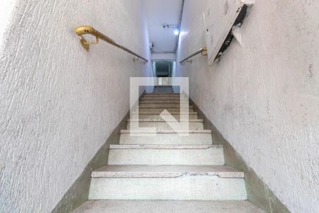 Studio para alugar com 17m², 1 quarto e sem vagaEscada