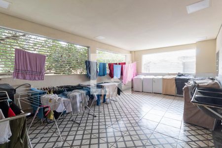 Studio para alugar com 12m², 1 quarto e sem vaga Studio para alugar com 12m², 1 quarto e sem vagaLavanderia