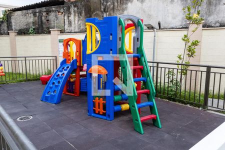 Apartamento para alugar com 46m², 2 quartos e 1 vaga Apartamento para alugar com 46m², 2 quartos e 1 vagaÁrea Comum - Playground