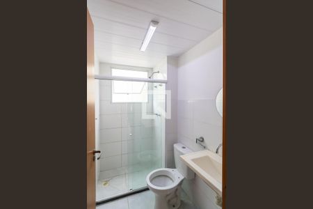 Apartamento para alugar com 46m², 2 quartos e 1 vaga Apartamento para alugar com 46m², 2 quartos e 1 vagaBanheiro