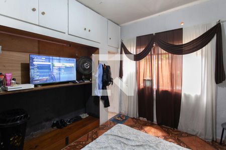 Casa à venda com 360m², 8 quartos e 2 vagas Casa à venda com 360m², 8 quartos e 2 vagasCasa 3 - Suíte