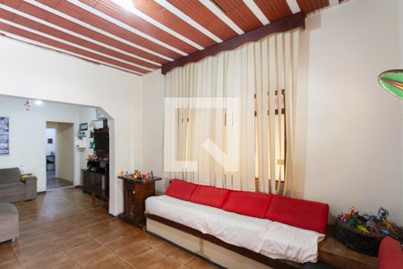 Casa à venda com 360m², 8 quartos e 2 vagas Casa à venda com 360m², 8 quartos e 2 vagasCasa 3 - Sala 1