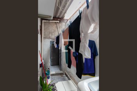 Casa à venda com 360m², 8 quartos e 2 vagas Casa à venda com 360m², 8 quartos e 2 vagasCasa 2 - Área de Serviço