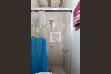 Casa à venda com 360m², 8 quartos e 2 vagas Casa à venda com 360m², 8 quartos e 2 vagasCasa 2 - Banheiro