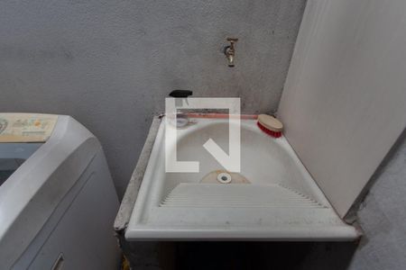 Casa à venda com 360m², 8 quartos e 2 vagas Casa à venda com 360m², 8 quartos e 2 vagasCasa 2 - Área de Serviço