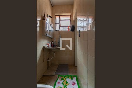 Casa à venda com 360m², 8 quartos e 2 vagas Casa à venda com 360m², 8 quartos e 2 vagasCasa 3 - Banheiro da Suíte