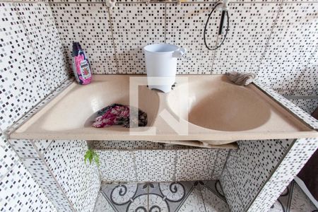 Casa à venda com 360m², 8 quartos e 2 vagas Casa à venda com 360m², 8 quartos e 2 vagasCasa 1 - Área de Serviço