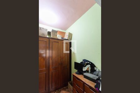 Casa à venda com 360m², 8 quartos e 2 vagas Casa à venda com 360m², 8 quartos e 2 vagasCasa 3 - Closet da Suíte