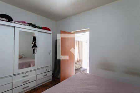 Casa à venda com 360m², 8 quartos e 2 vagas Casa à venda com 360m², 8 quartos e 2 vagasCasa 2 - Quarto 1