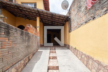 Casa à venda com 360m², 8 quartos e 2 vagas Casa à venda com 360m², 8 quartos e 2 vagasGaragem